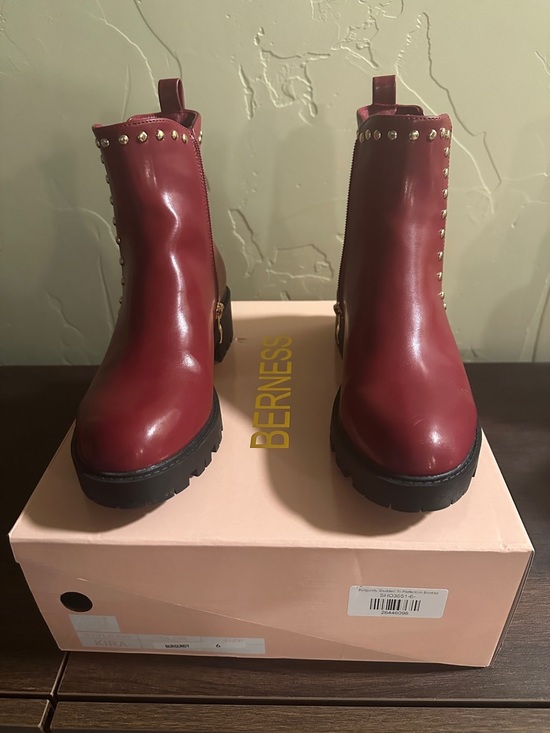 Shoes - Women's Burgundy Studded Chelsea Boot